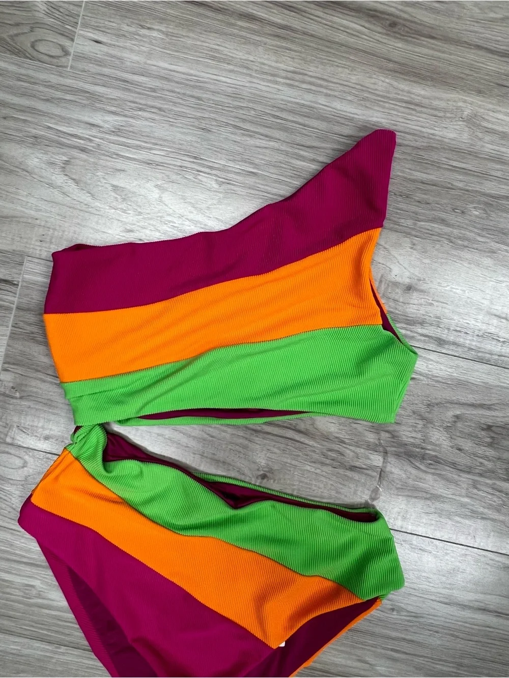 Beach Riot Joyce Stripe Cutout One-Piece Swimsuit Size L NWT